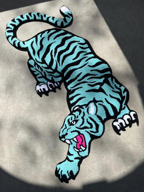 Tapetz Tiger Red & Blue